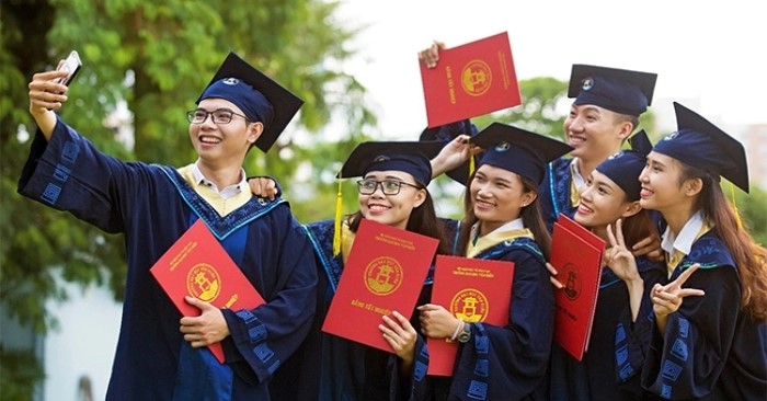 Địa Chỉ Làm Bằng Đại Học Uy Tín Tại Hà Nội – Bao Công Chứng